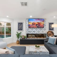 Heated Pool, Game Room & Chef's Kitchen