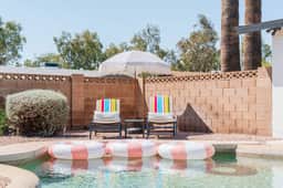 Pool, Backyard & Billiards! Ideal Tempe location