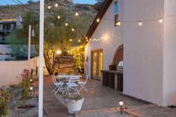 Desert Views, Hot Tub, Sauna & Cold Plunge