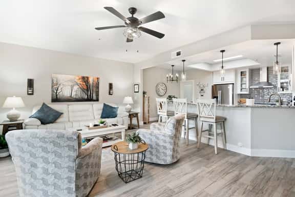 Private Patio & Fire Pit Near Canal Trails - Image 1