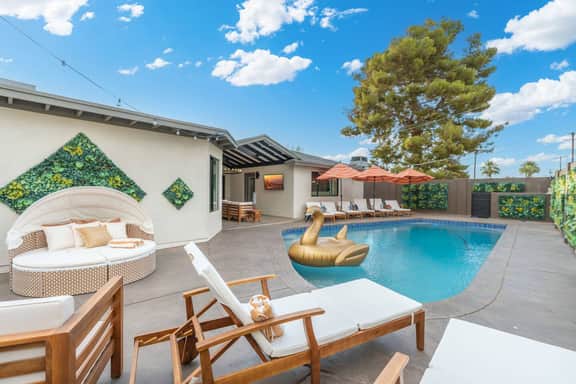 Heated Pool, Game Room & Chef's Kitchen