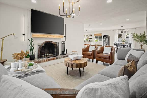 Stylish Desert Family Getaway + Pool