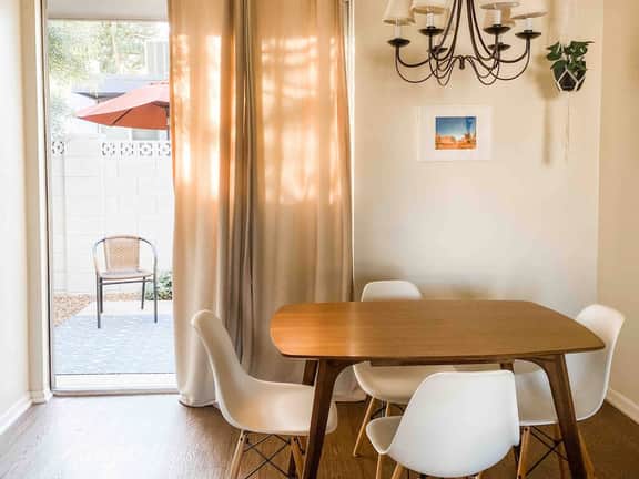 Sunlit Escape, Pool Access, Pet-Friendly - Image 3