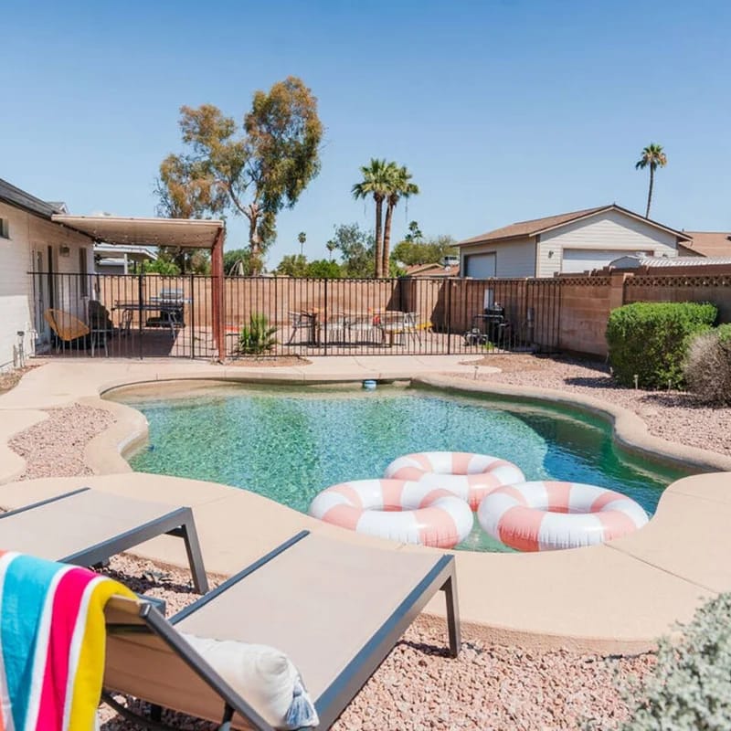 Pool, Backyard & Billiards! Ideal Tempe location
